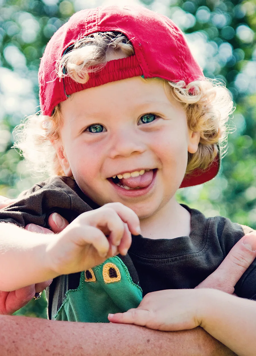 Fun wedding portraits in Worcester Fun wedding portraits in Worcester